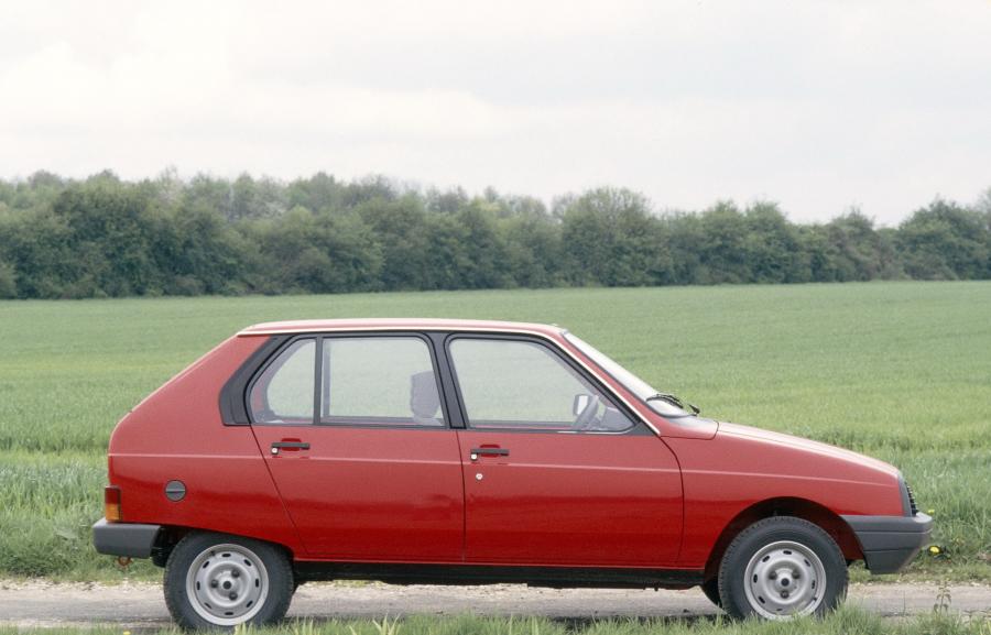  Citroen Visa 11 E 1983 года  (фото 9 из 11)